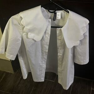 Cute collar shirt